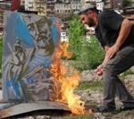 Търновски картини на кладата в знак на протест