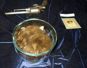 Кичури коса на Левски - уникална реликва! 