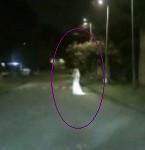 Призрак на жена на пътя