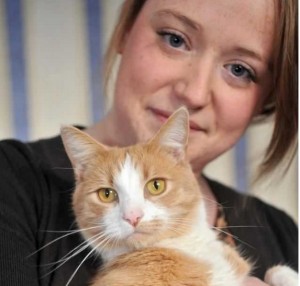 Бисквитка със стопанката си