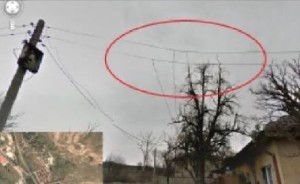 Google Street вижда всичко! Заснеха BG роми как крадат ток (ФОТО) 2 Google Street