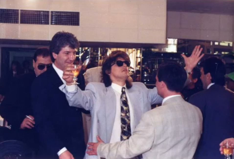 Духове витаят около гроба на Васил Илиев