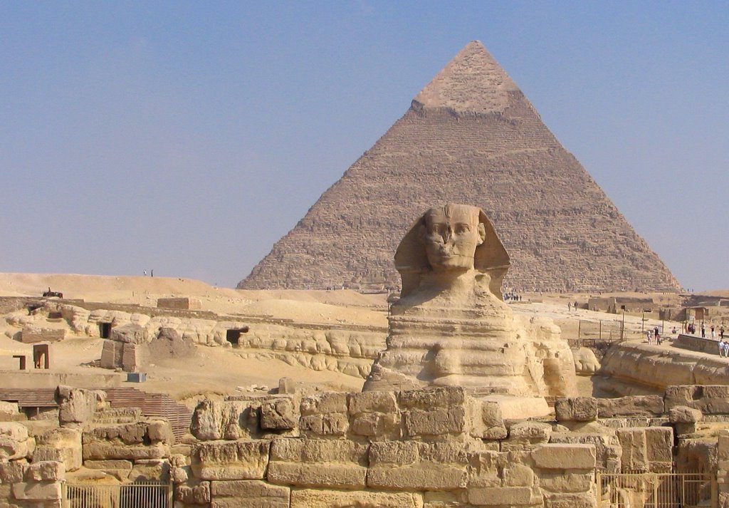 Хеопсовата пирамида 