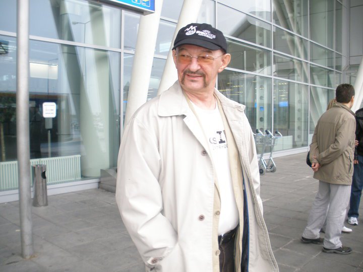 230689 222178897795504 3093532 n 1